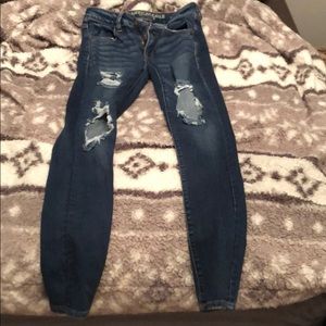 American eagle ripped jeans